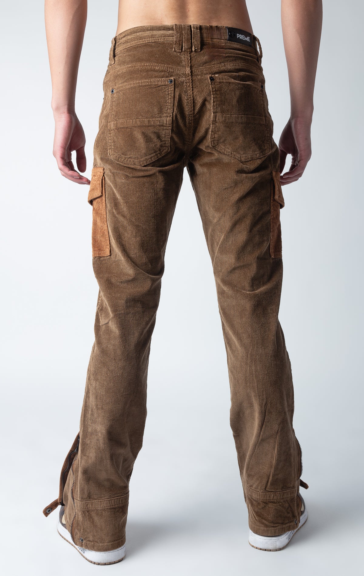 Mocha corduroy jeans&nbsp;with semi-stacked flares and sumptuous corduroy accents