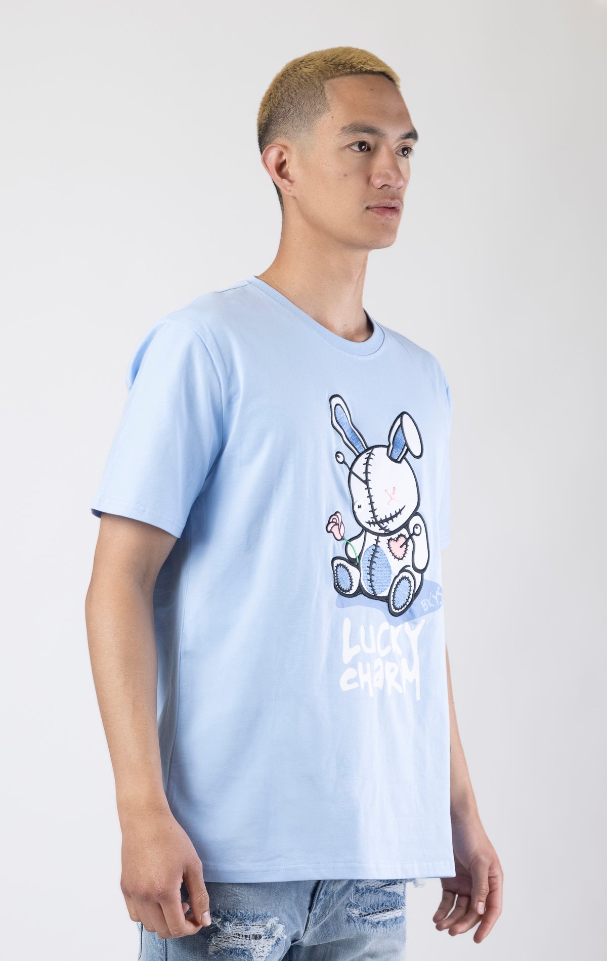 Uni blue Crewneck, short-sleeve BKYS Lucky Charm t-shirt with bunny graphic on front