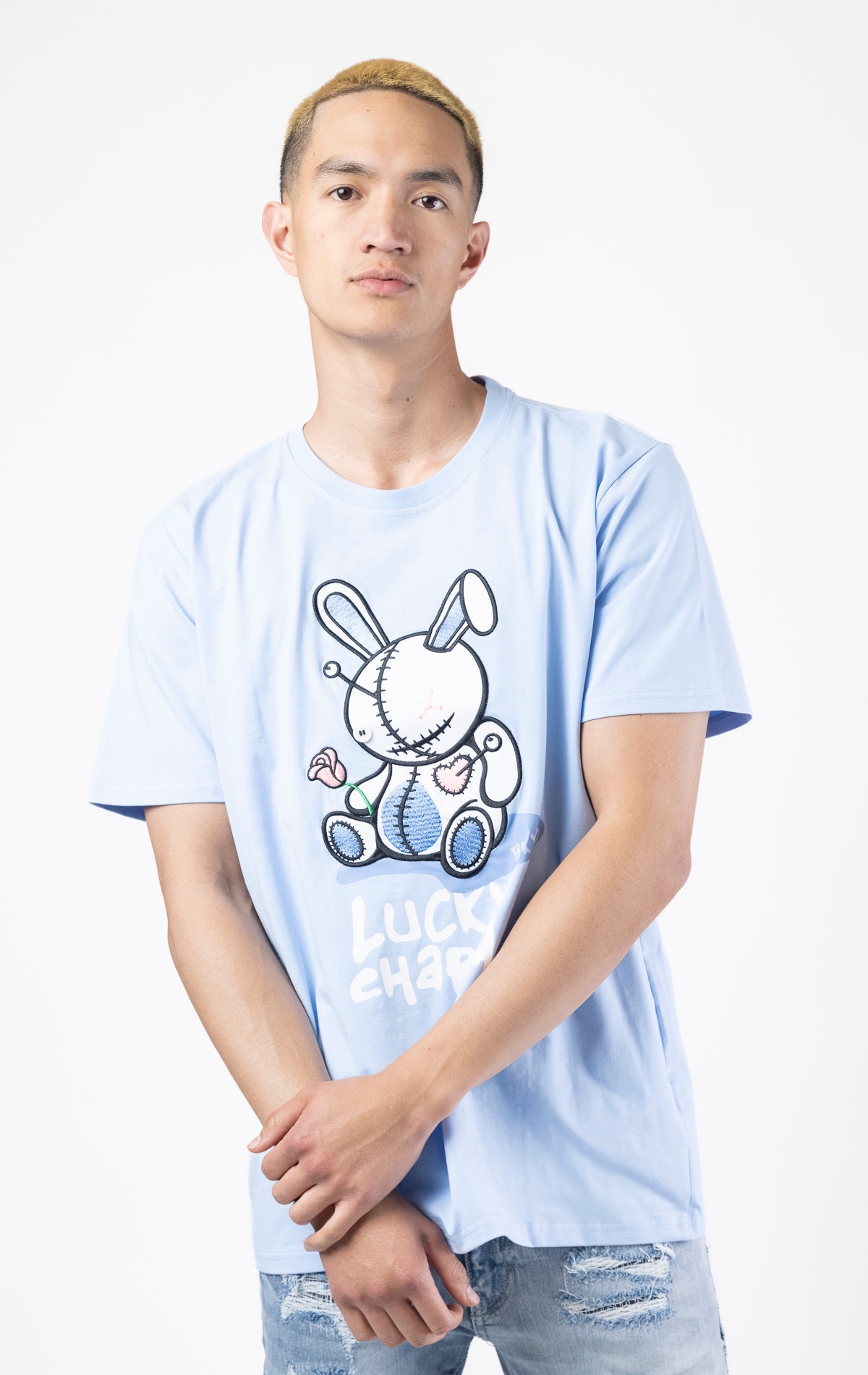 Uni blue Crewneck, short-sleeve BKYS Lucky Charm t-shirt with bunny graphic on front