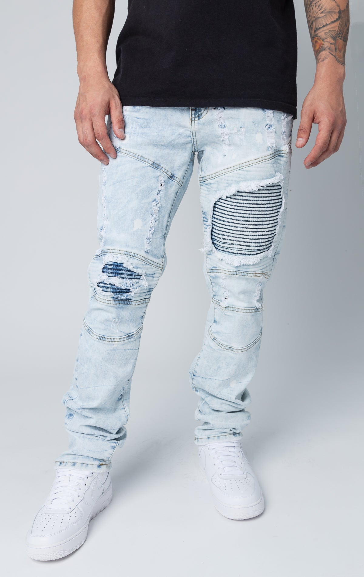 Denim ripped pants in ice blue