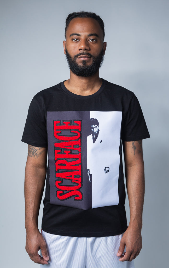 Black "Who do I trust?" Scarface graphic t-shirt