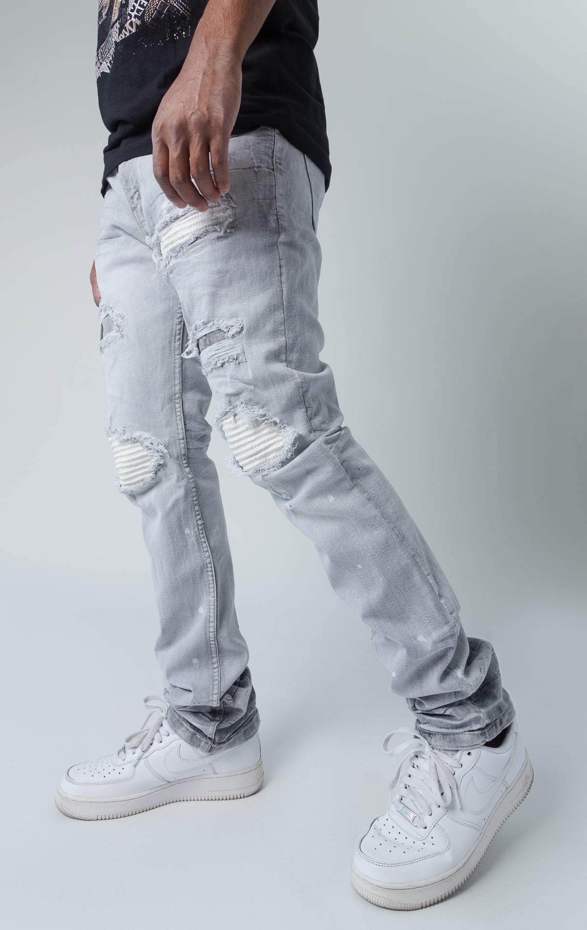 Evolution teared denim pants in grey and white