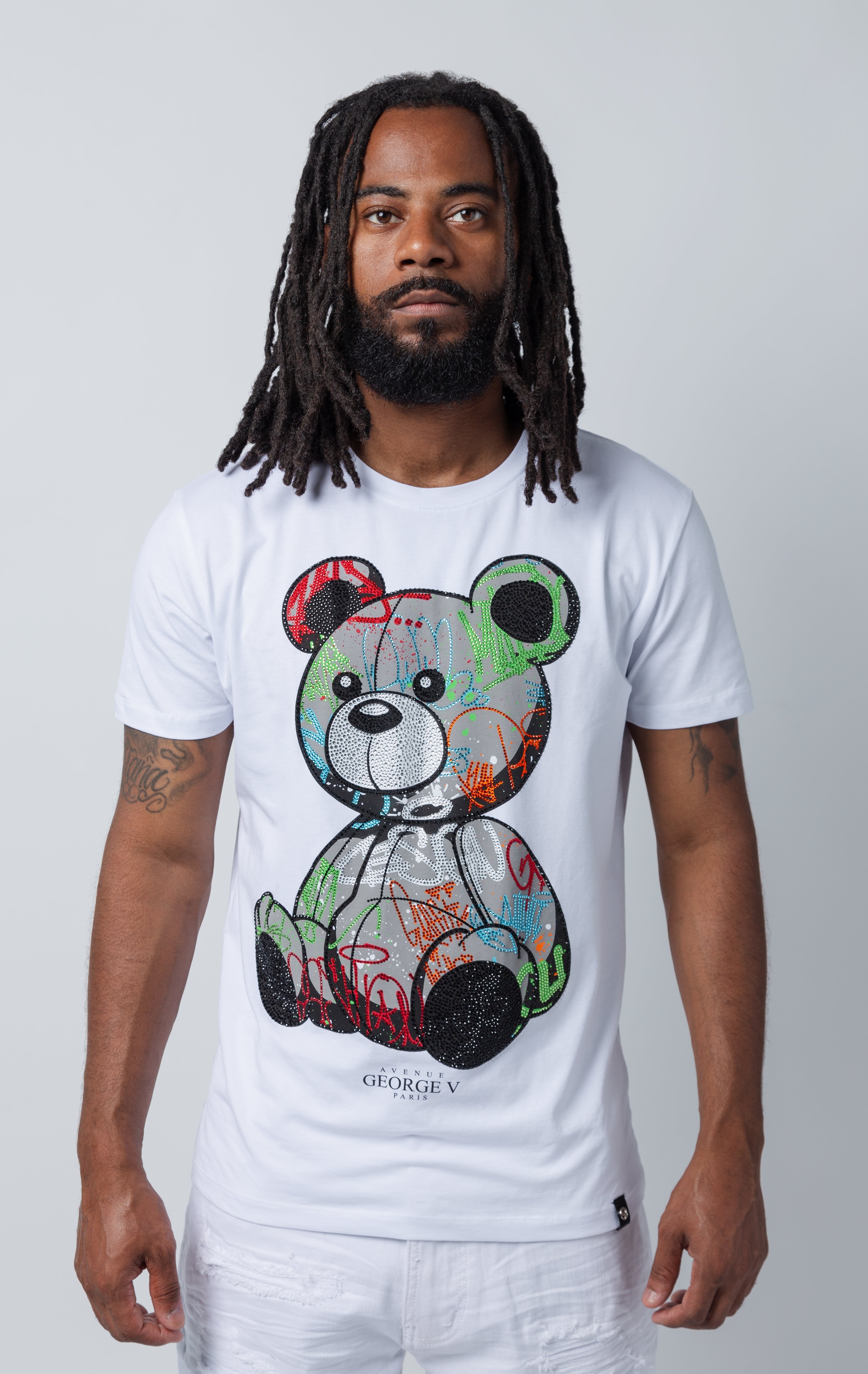 White George V colorful bear t-shirt