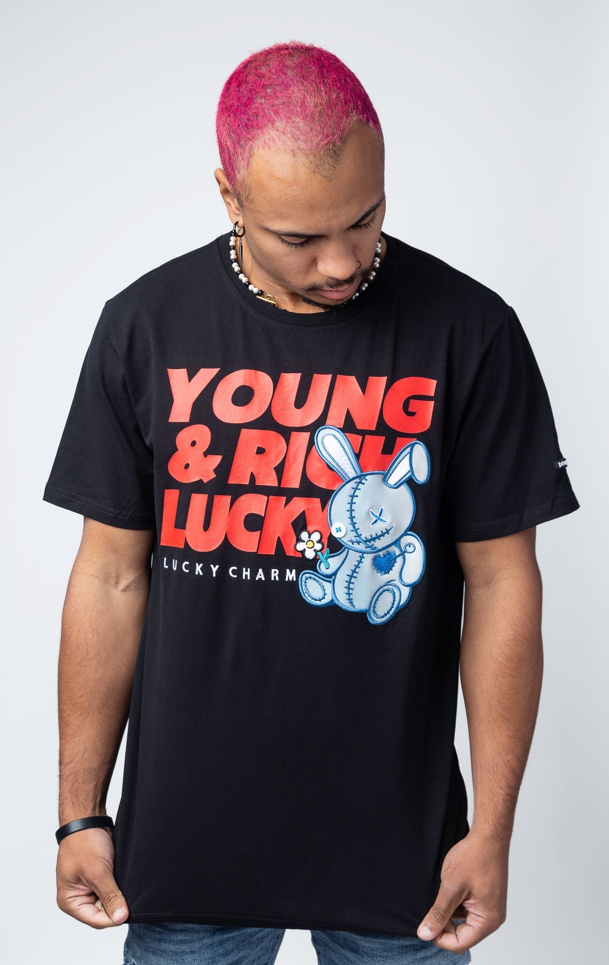 Stylish black T-shirt featuring a motivational 'Young, Rich, and Lucky' slogan