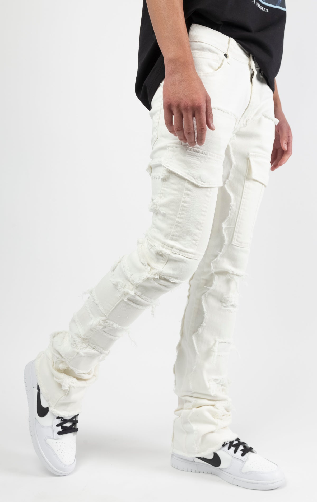 White Fray panel with stitch design, stacked cargo jeans with classic 5 pockets and flared bottom leg.