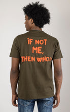 Men's crew neck t-shirt in a solid olive green color. The shirt has short sleeves and is made from 100% cotton.