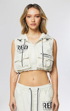 Cropped relaxed vest with zipper and hoodie